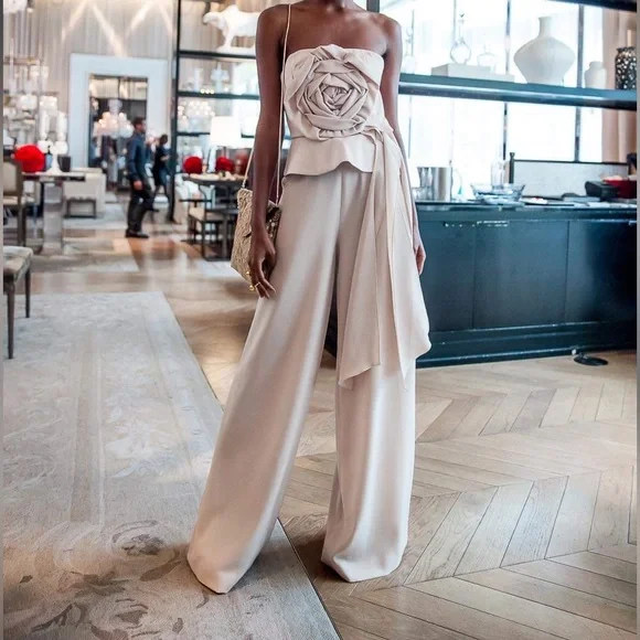 HATHAIRAT Signature palazzo pants in Italian crepe. - Picture 3 of 3